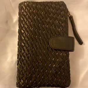 Vilenca. Wallet.  Slightly use.